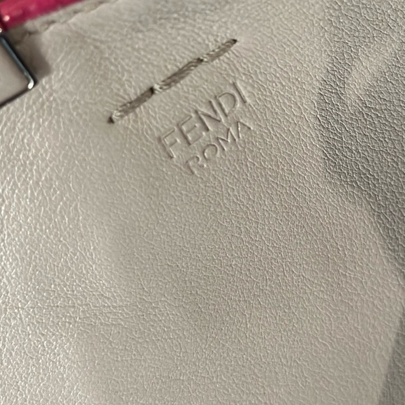 Fendi Bag - Picture 2 of 6